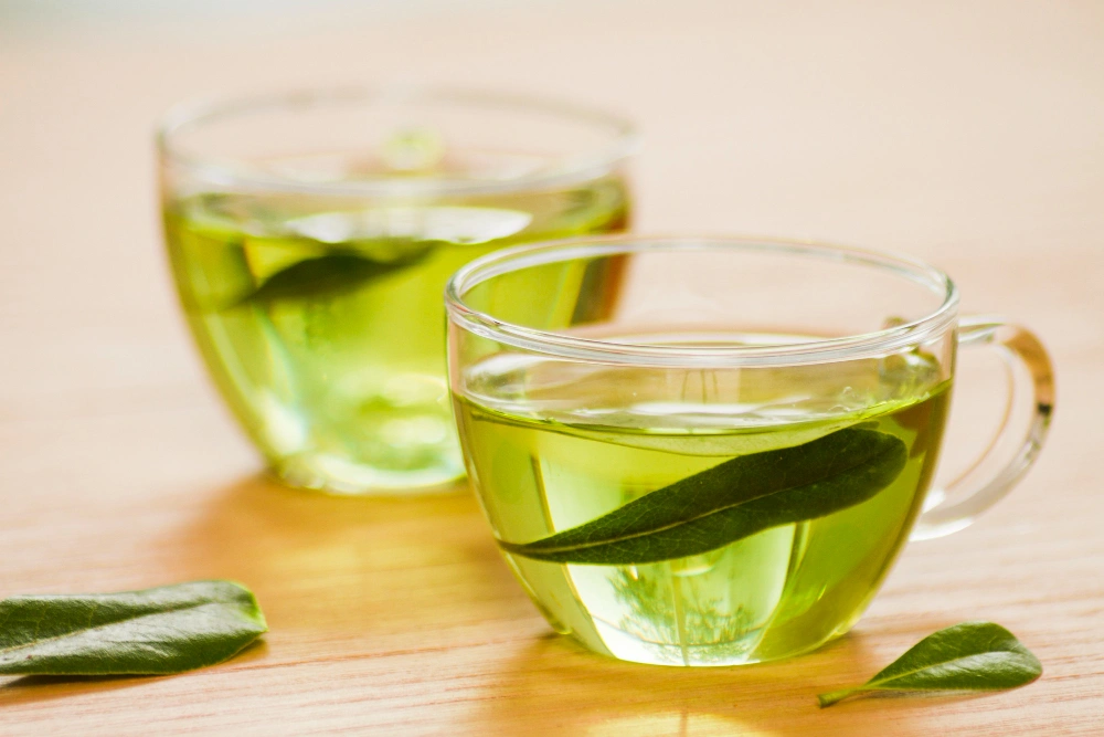 الشاي الأخضر لعلاج التهاب الرحم