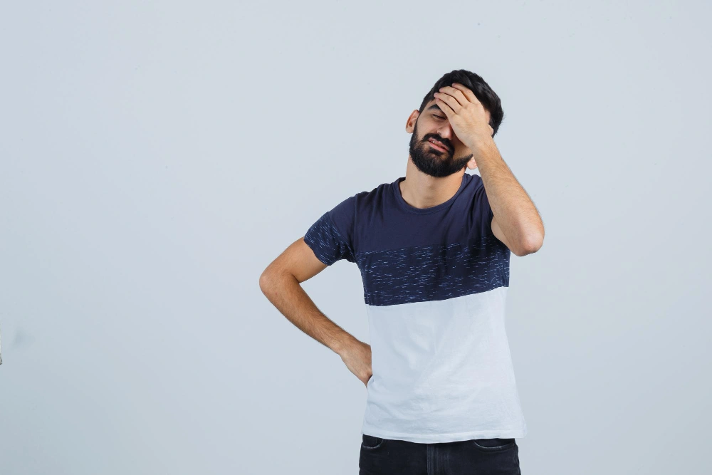 الشعور بالإعياء والتعب من أعراض سرطان الكبد