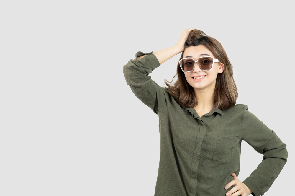 ارتداء نظارات الشمس