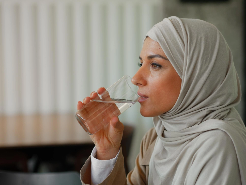 شرب كمية كبيرة من الماء يساعد على فقدان الوزن في رمضان