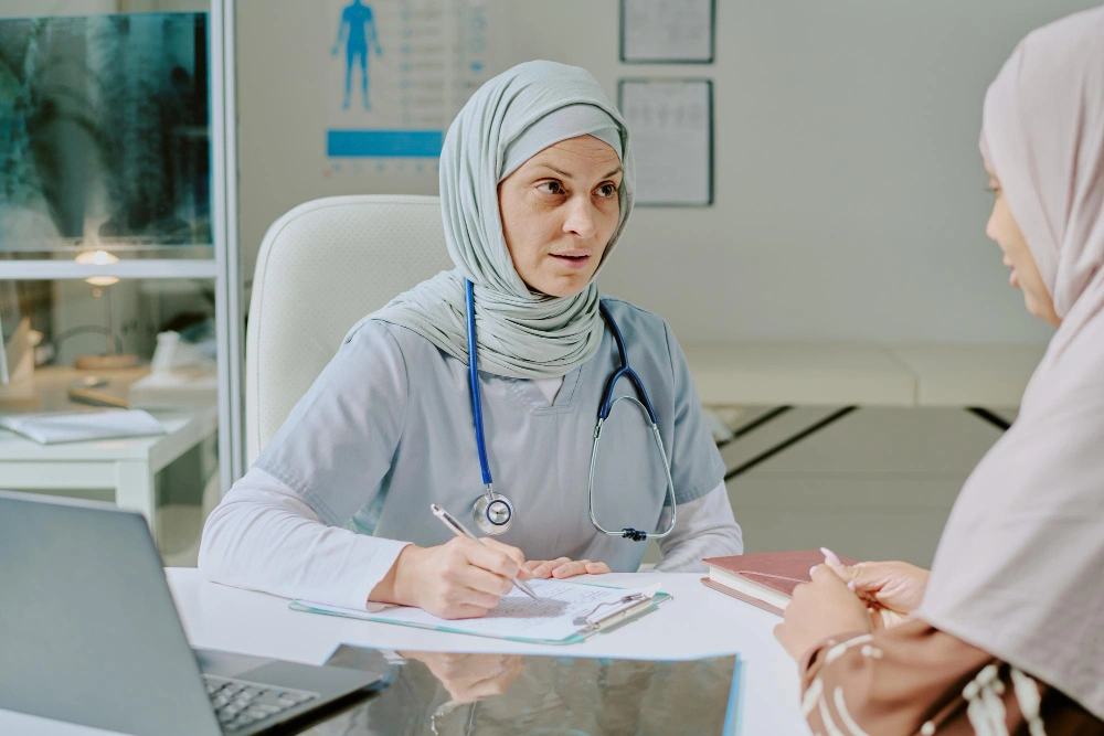 في يوم الفحص الدوري للنساء..سلامتك أولويتنا