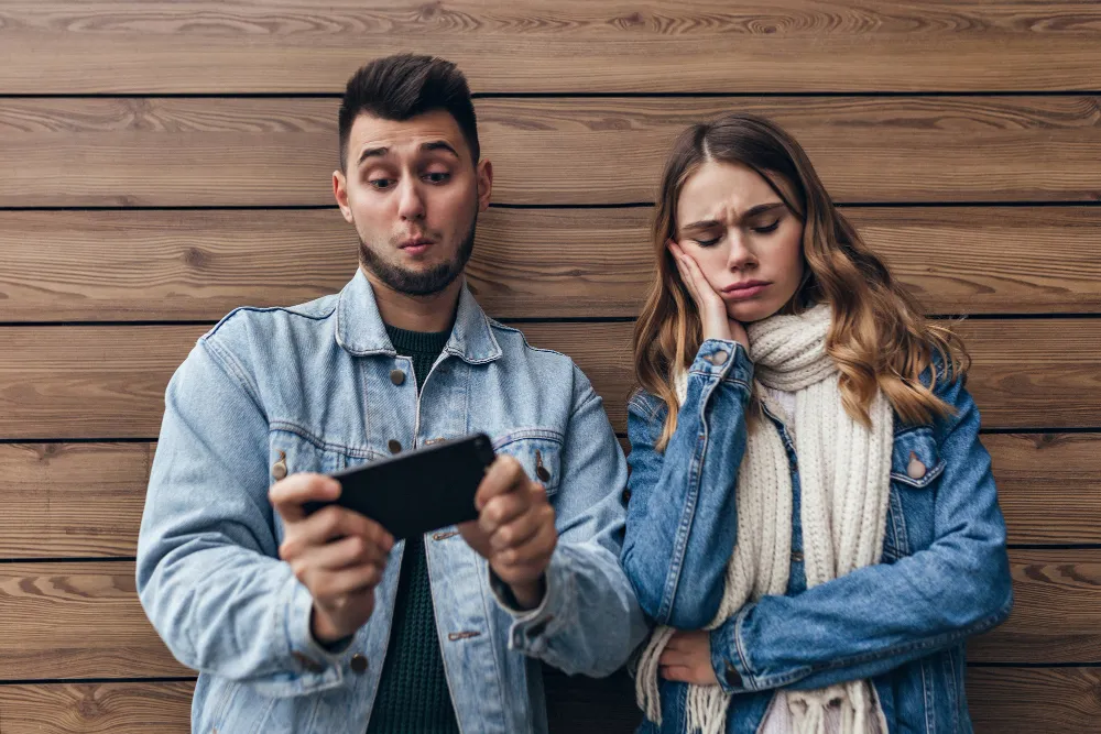 كيفية التعامل مع الرجل المحب للنساء