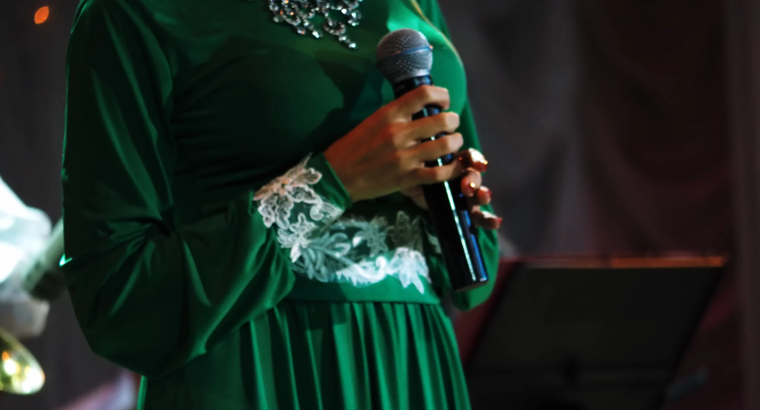 فنانة انسحبت مبكرًا من الضوء