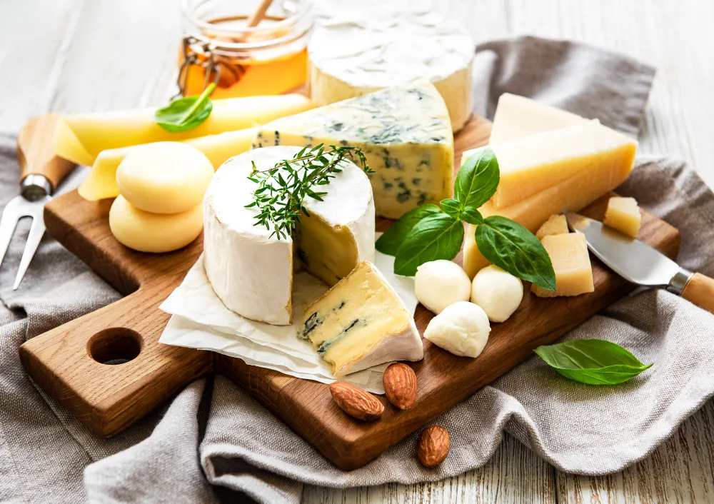 أجبان صحية قليلة السعرات لفقدان الوزن