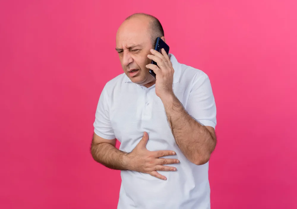ألم في البطن وطلب الإسعاف
