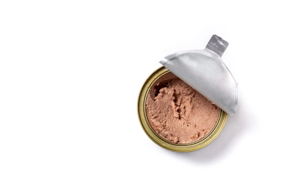 طعام كلاب رطب