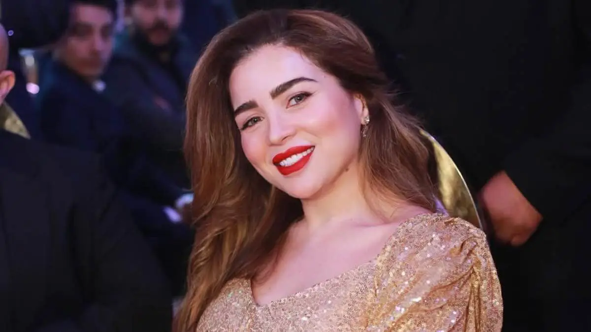 إصابة مي عز الدين بالخراج البطني