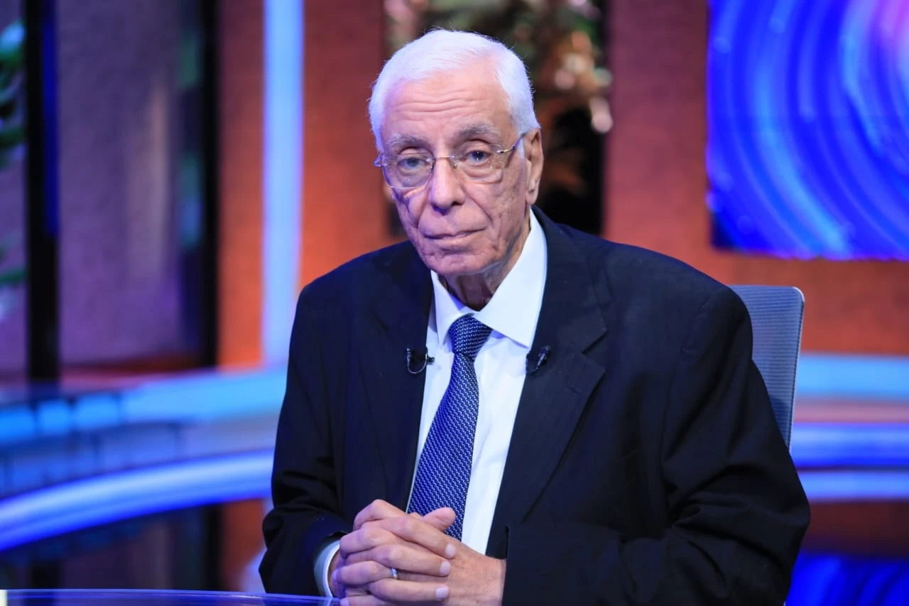تحذير حسام موافي من انتقال الأورام وراثيًا